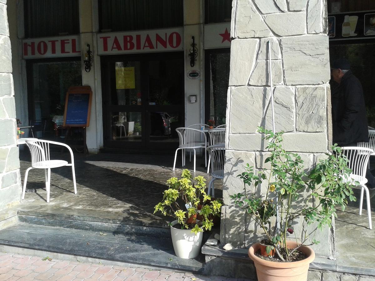 Albergo Tabiano Tabiano Terme エクステリア 写真