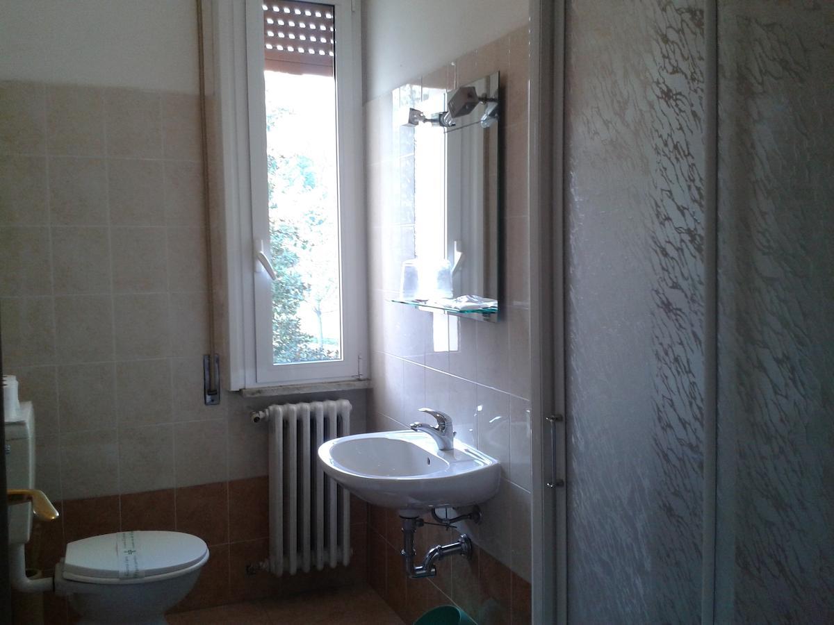 Albergo Tabiano Tabiano Terme 部屋 写真